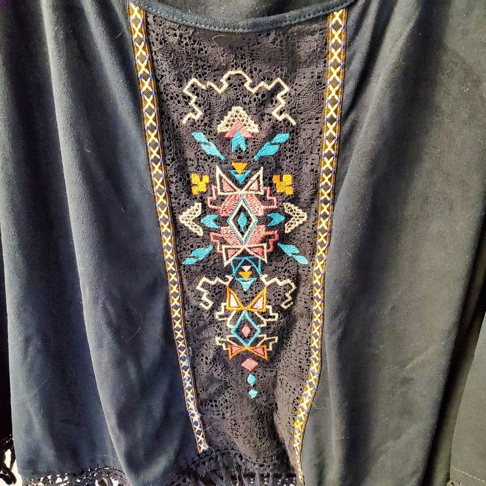 Flying Tomato Crop Embroidered Poncho - Picture 2 of 4